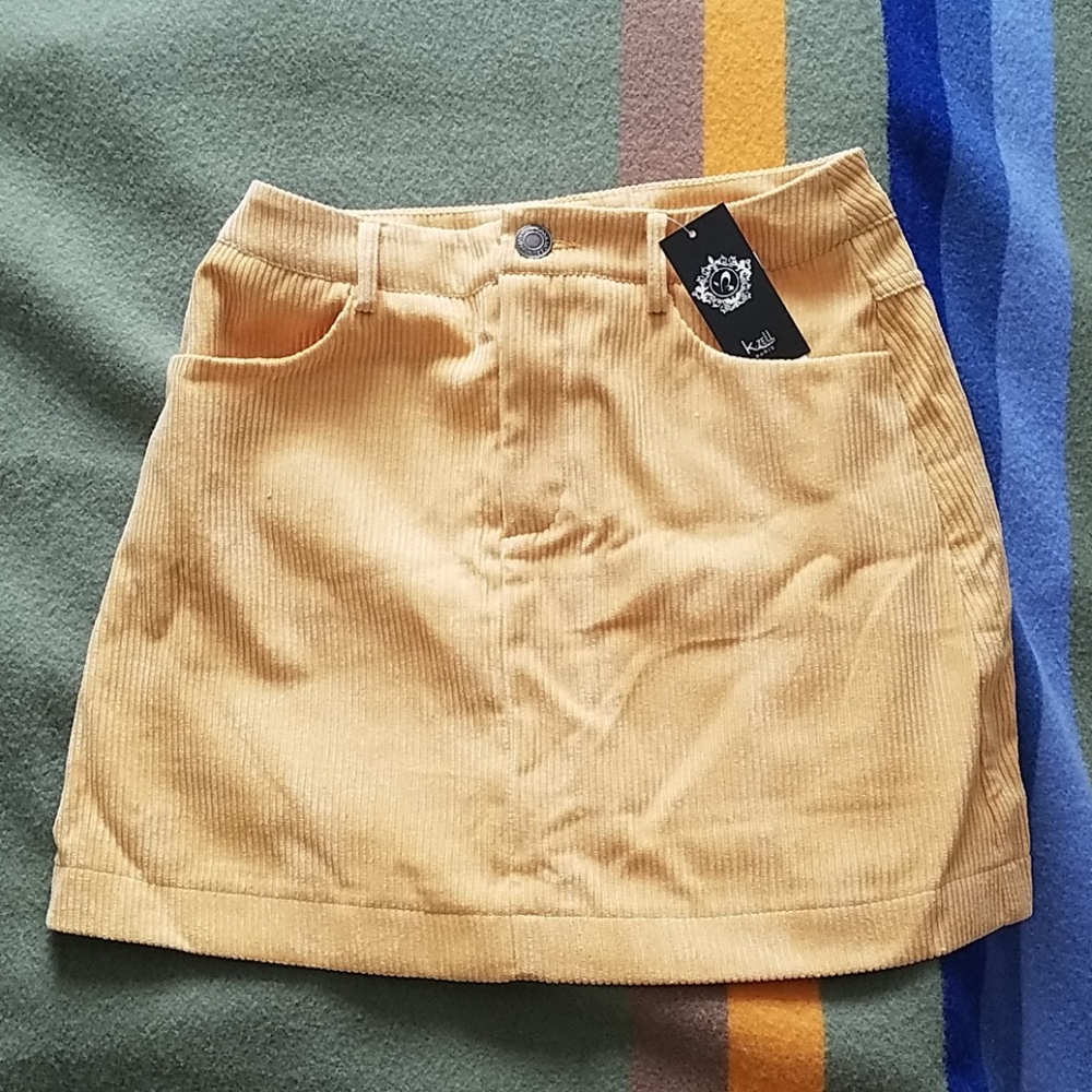 Corduroy skirt